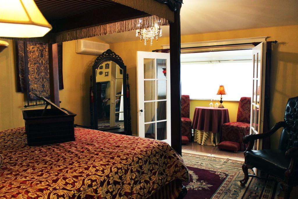Talwood Manor B&B Порт-Колборн Номер фото