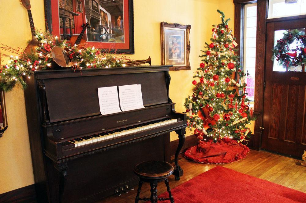 Talwood Manor B&B Порт-Колборн Экстерьер фото